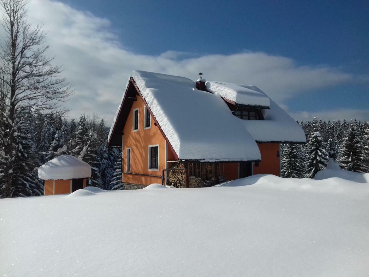 Vila Snjeguljica Goraci Экстерьер фото